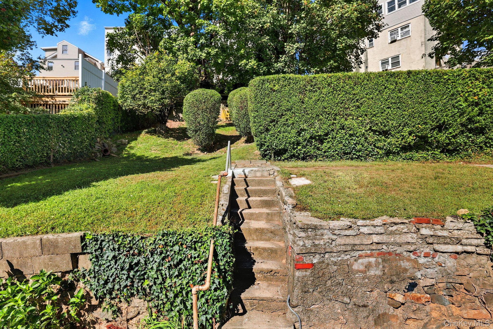 261 Edwards Place