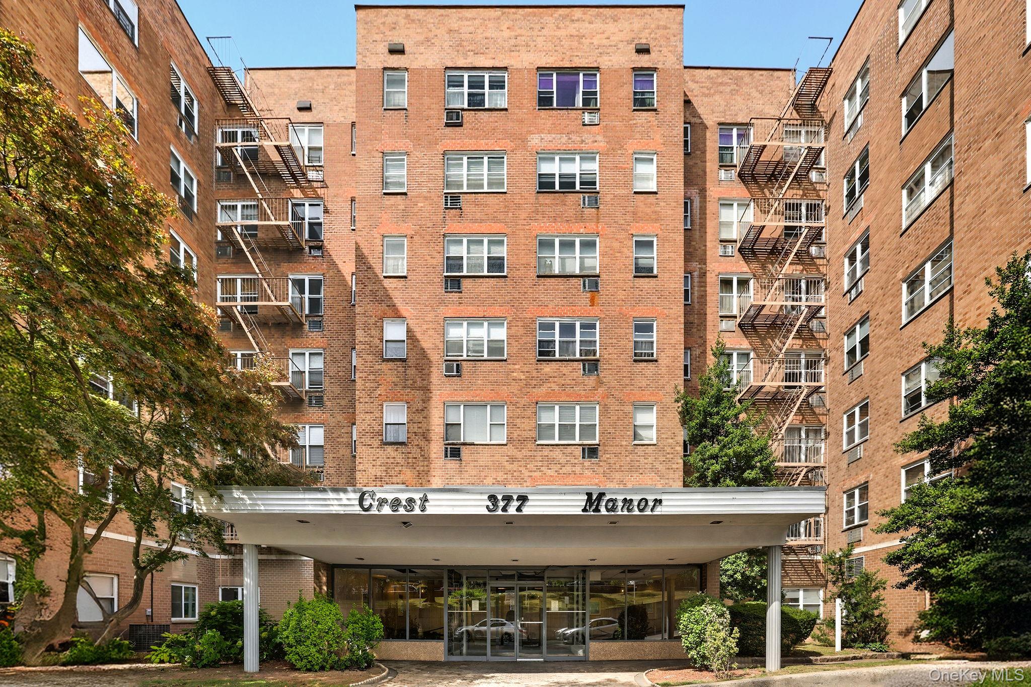 377 N Broadway Unit: 602
