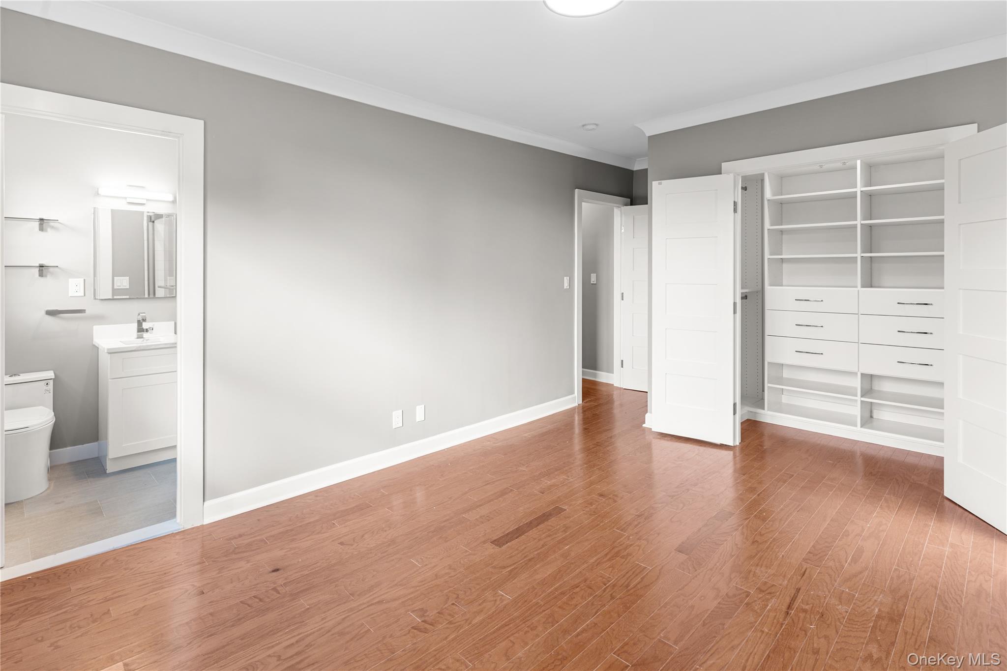 1133 Midland Avenue Unit: 6F