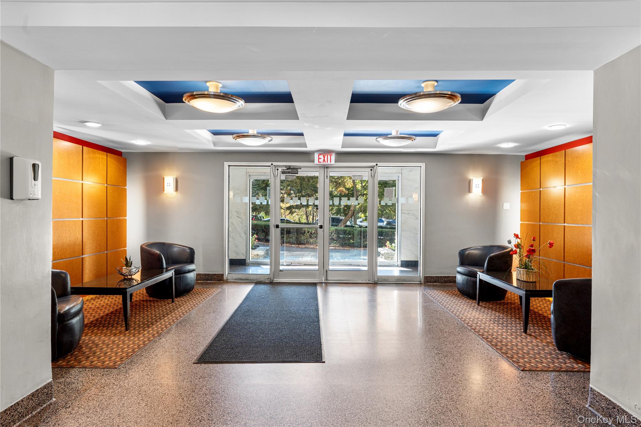 1133 Midland Avenue Unit: 6F