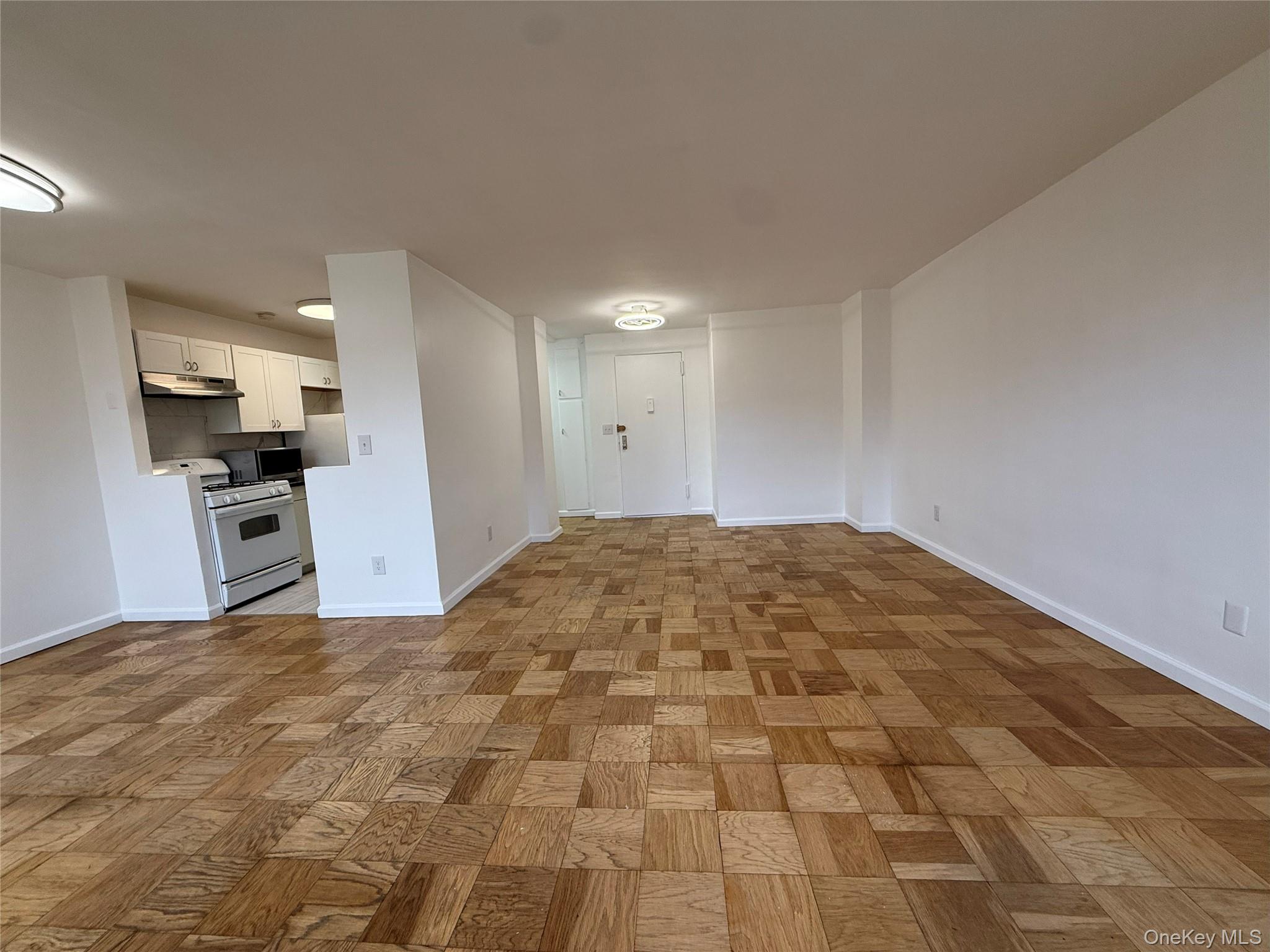 16 Lake Street Unit: 7B