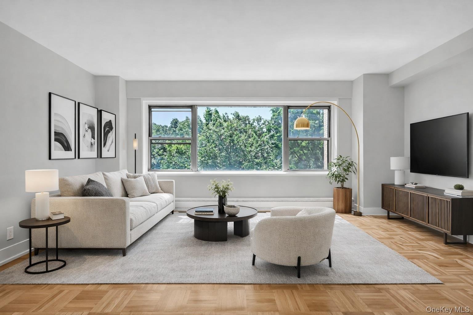 9 Fordham Hill Oval Unit: 3C