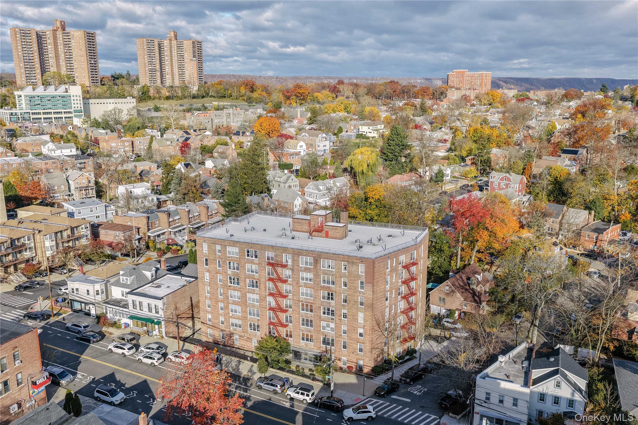 5715 Mosholu Avenue Unit: 2E