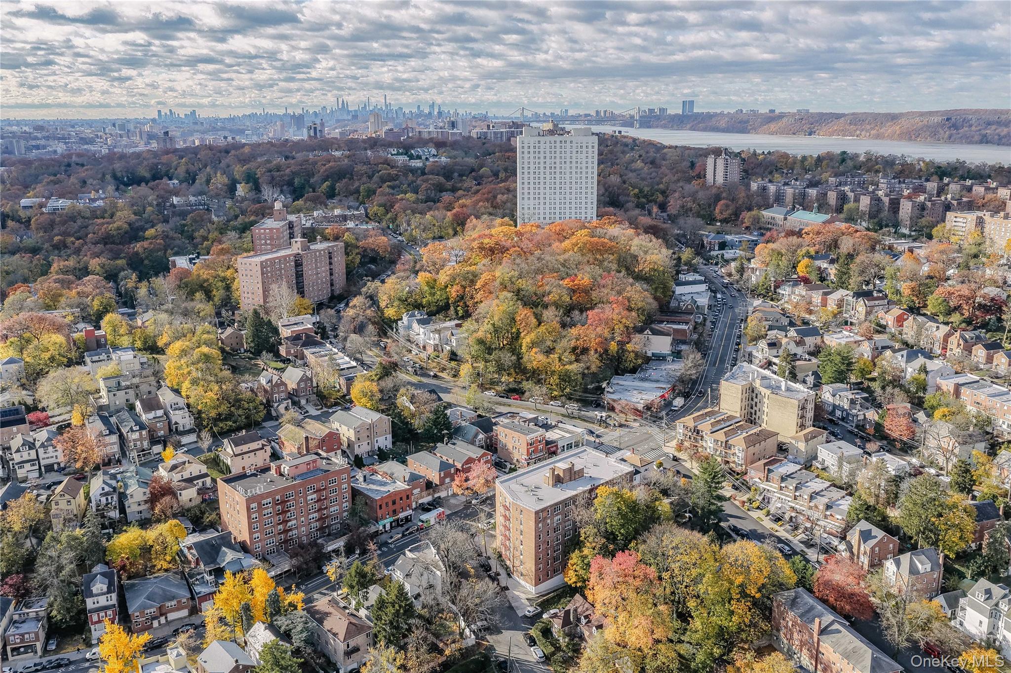 5715 Mosholu Avenue Unit: 2E