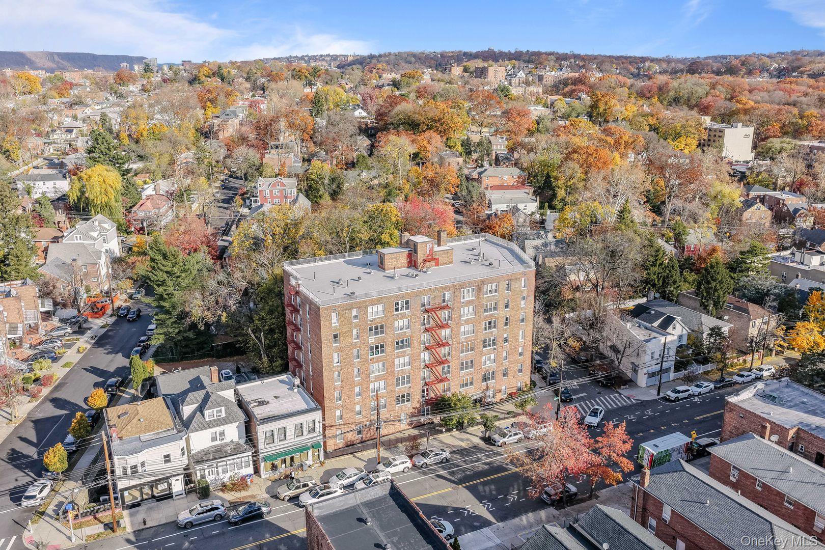 5715 Mosholu Avenue Unit: 2E