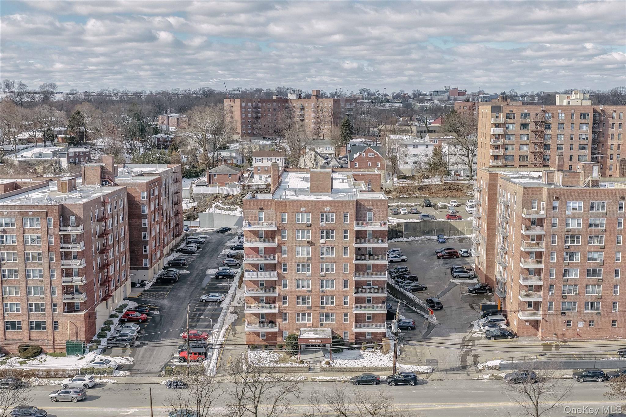 345 Bronx River Road Unit: 4D