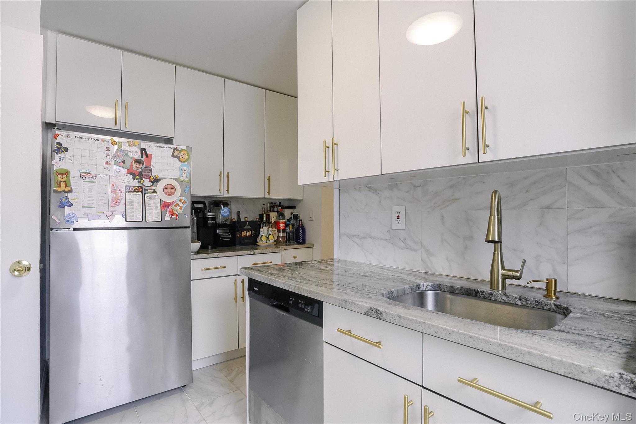 345 Bronx River Road Unit: 4D