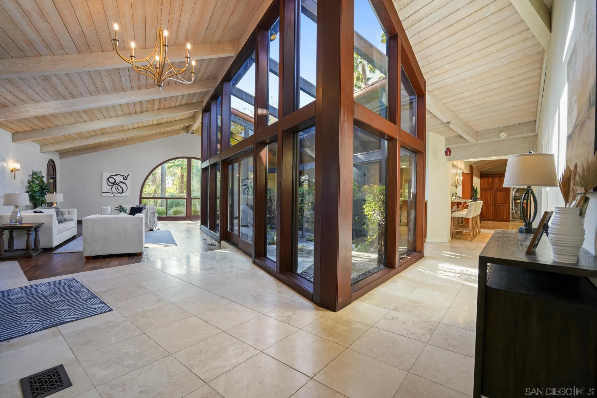 6355 Calle Del Campanario