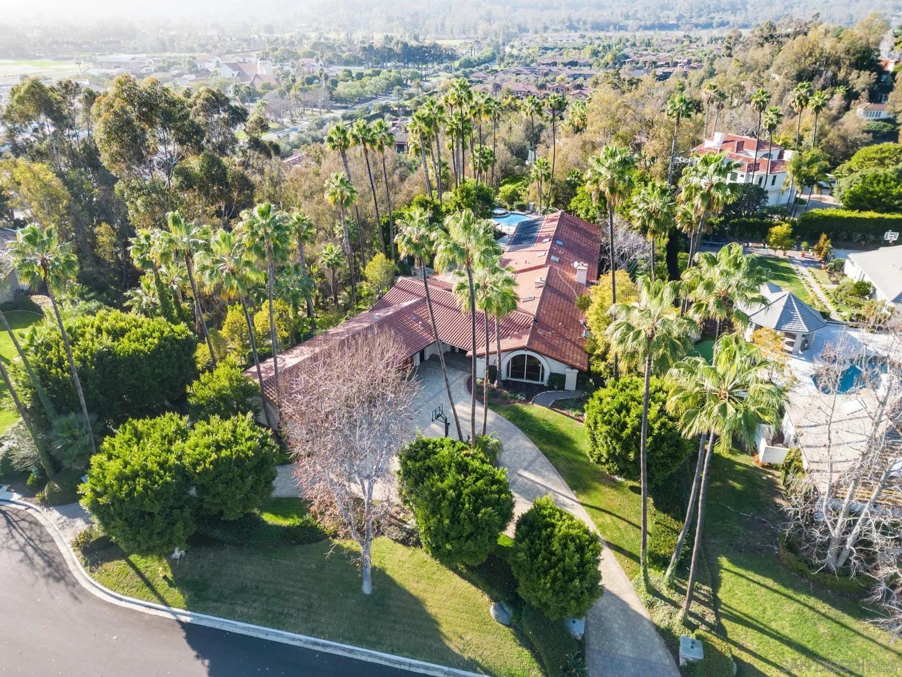6355 Calle Del Campanario