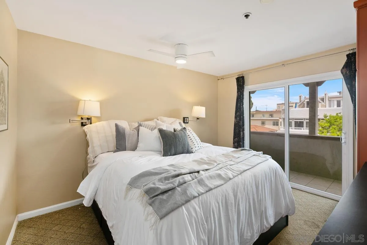 3868 Riviera Dr # 3B