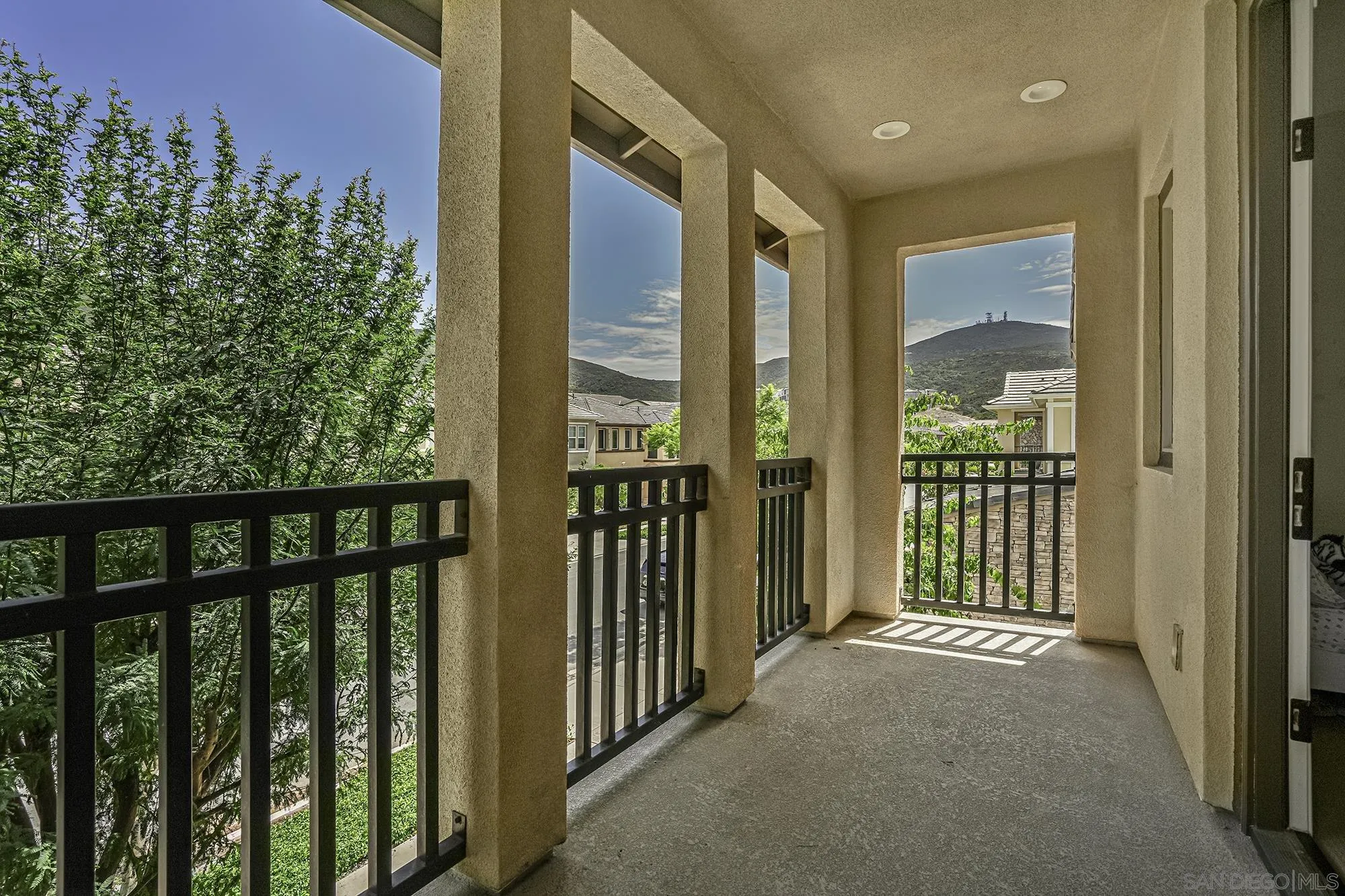 15894 Sarah Ridge Road