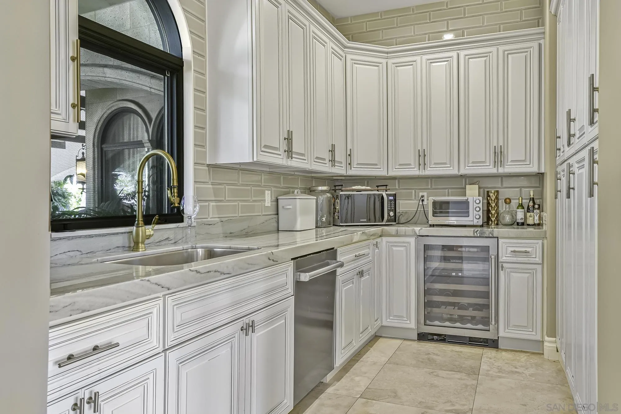 5305 La Crescenta