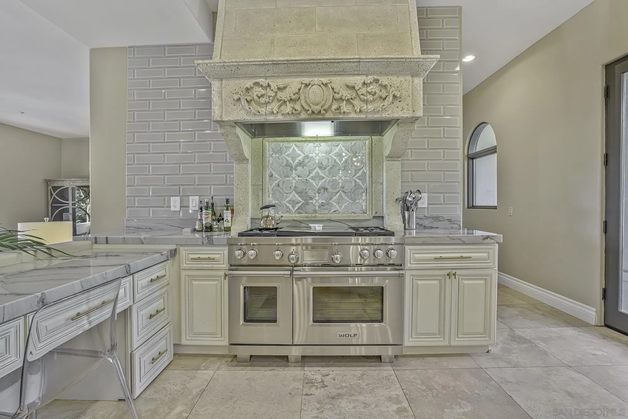 5305 La Crescenta
