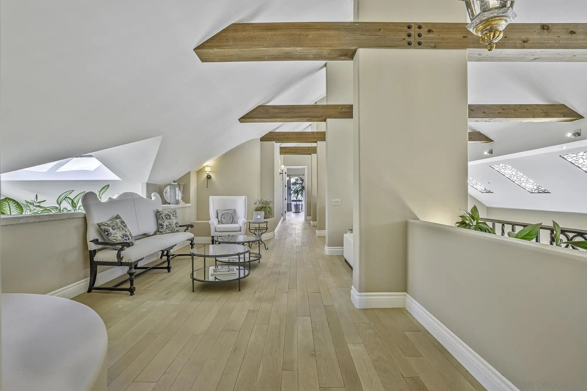 5305 La Crescenta