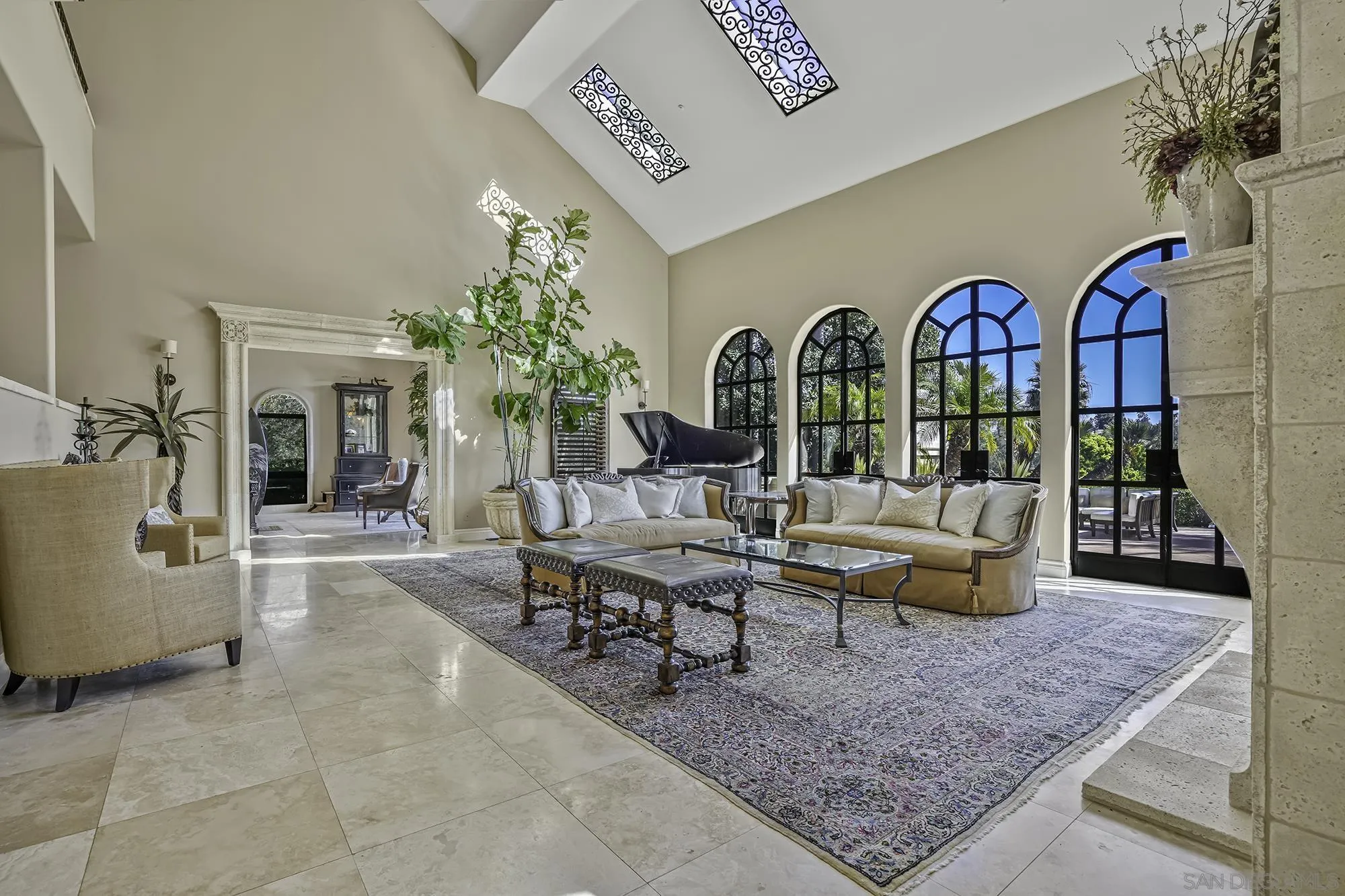 5305 La Crescenta