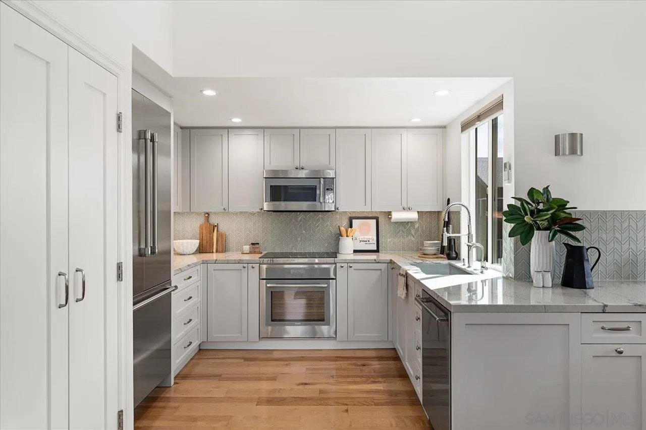 325 S Sierra Ave Unit 26