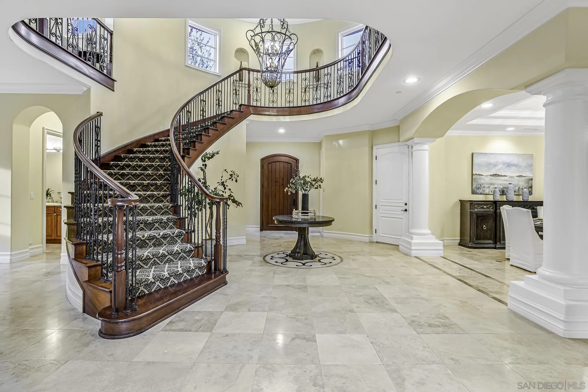 5259 Meadows Del Mar