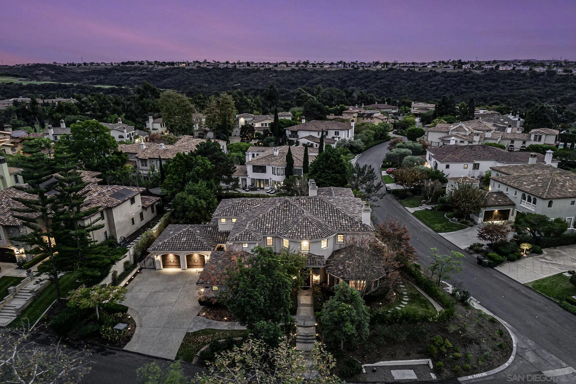 5259 Meadows Del Mar