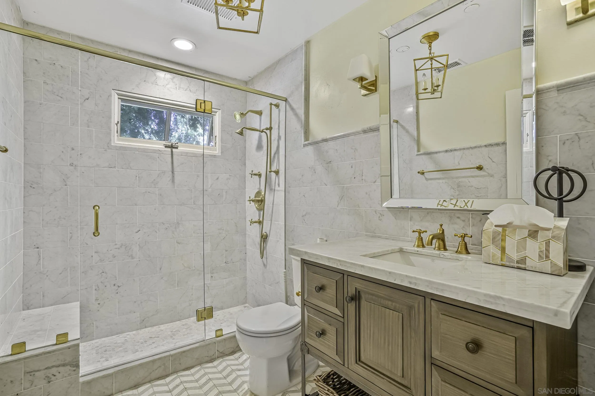 5305 La Crescenta