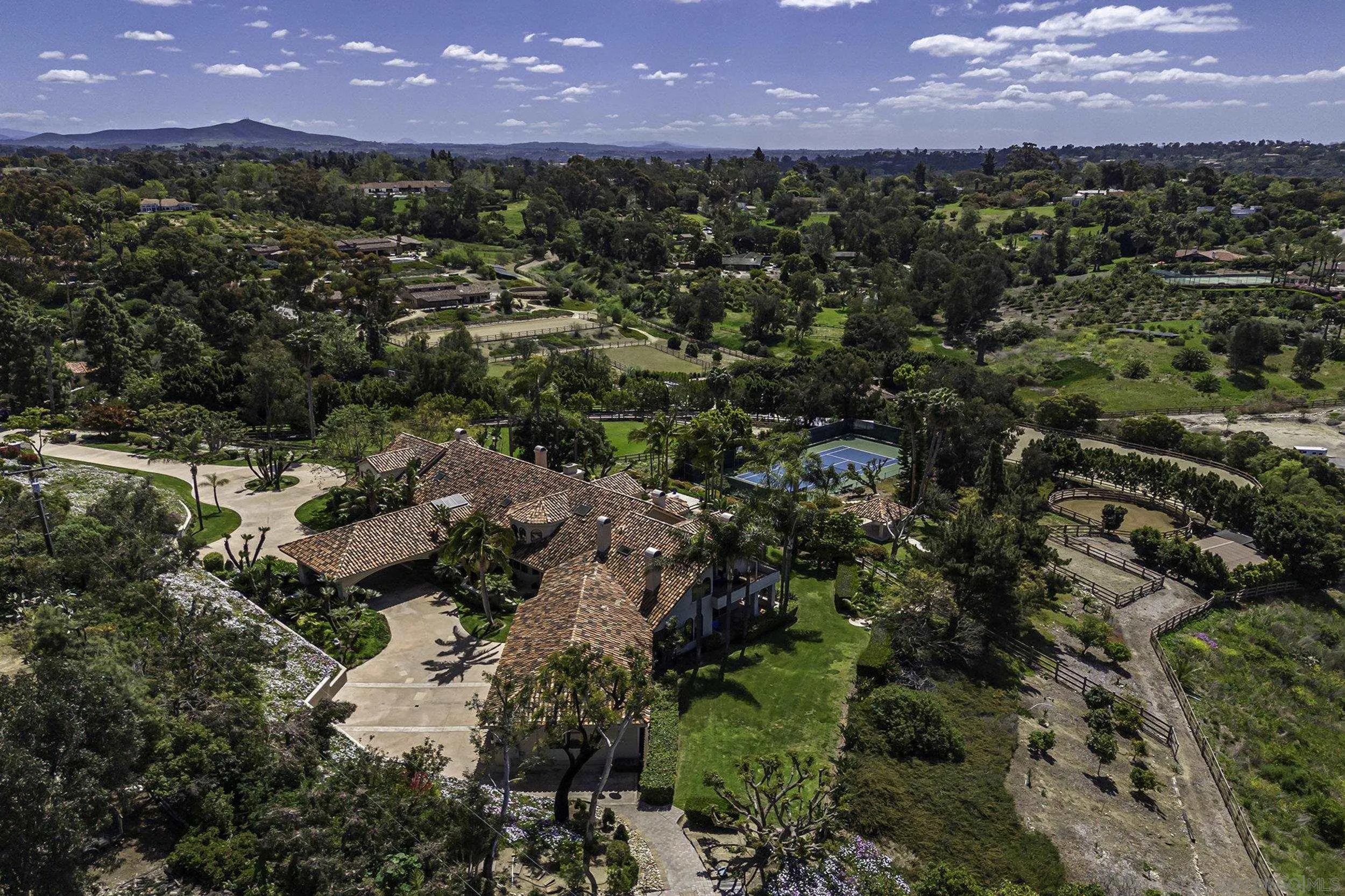 5305 La Crescenta
