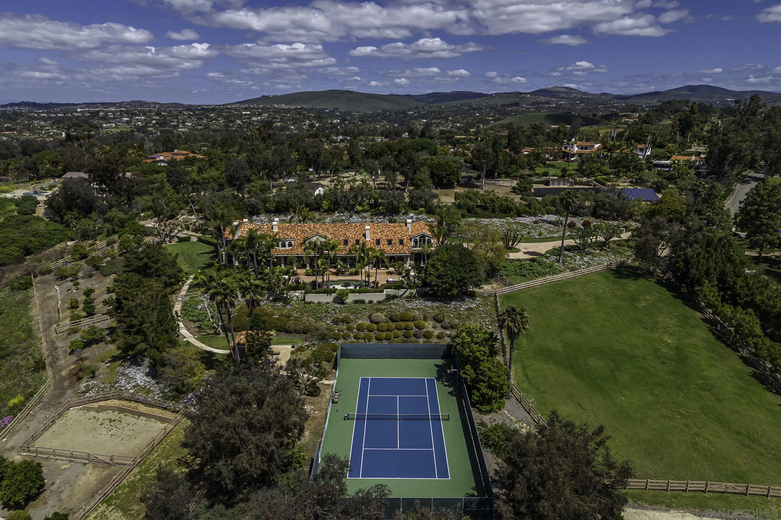 5305 La Crescenta