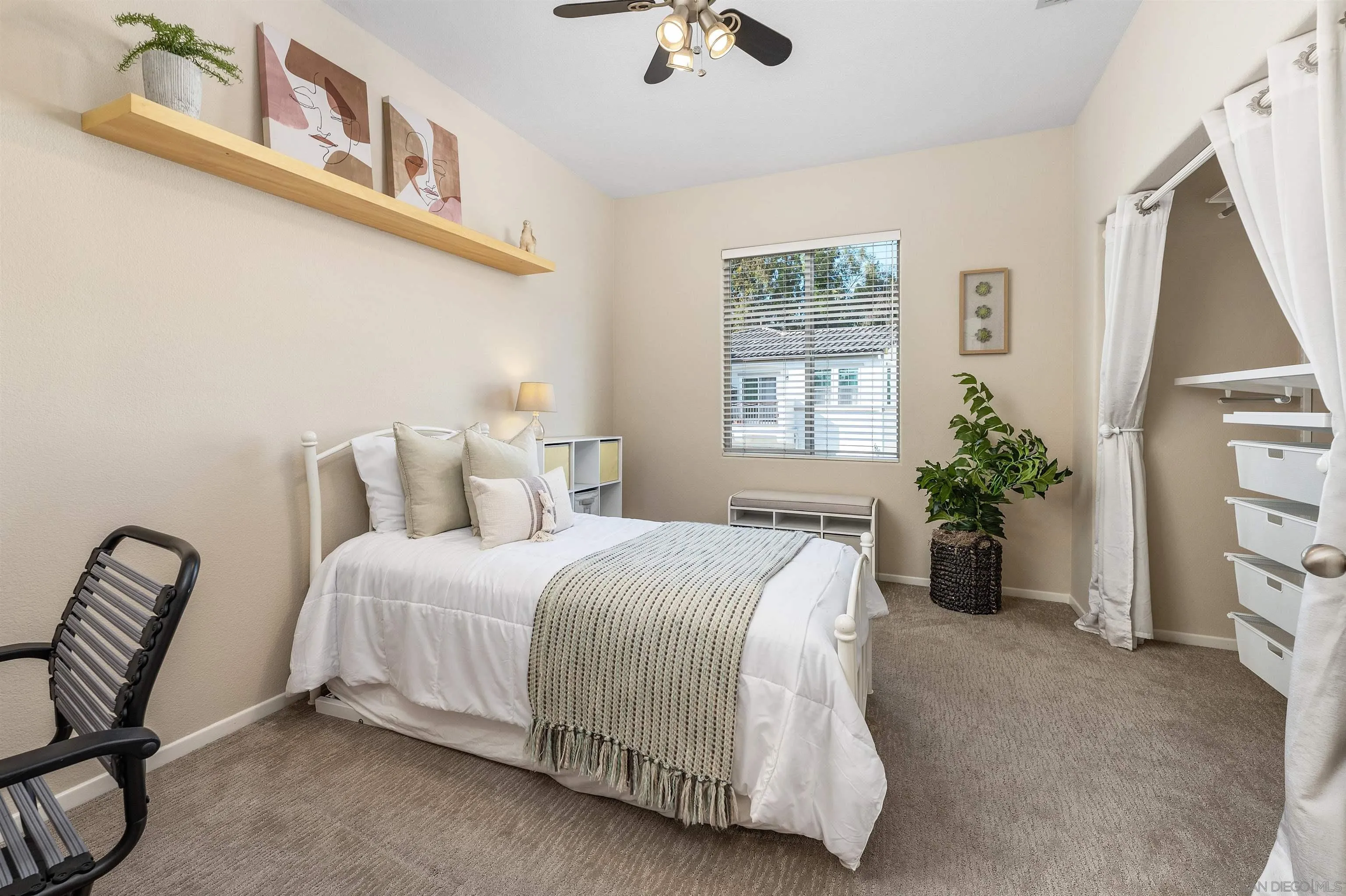 3769 Carmel View Rd Unit 2