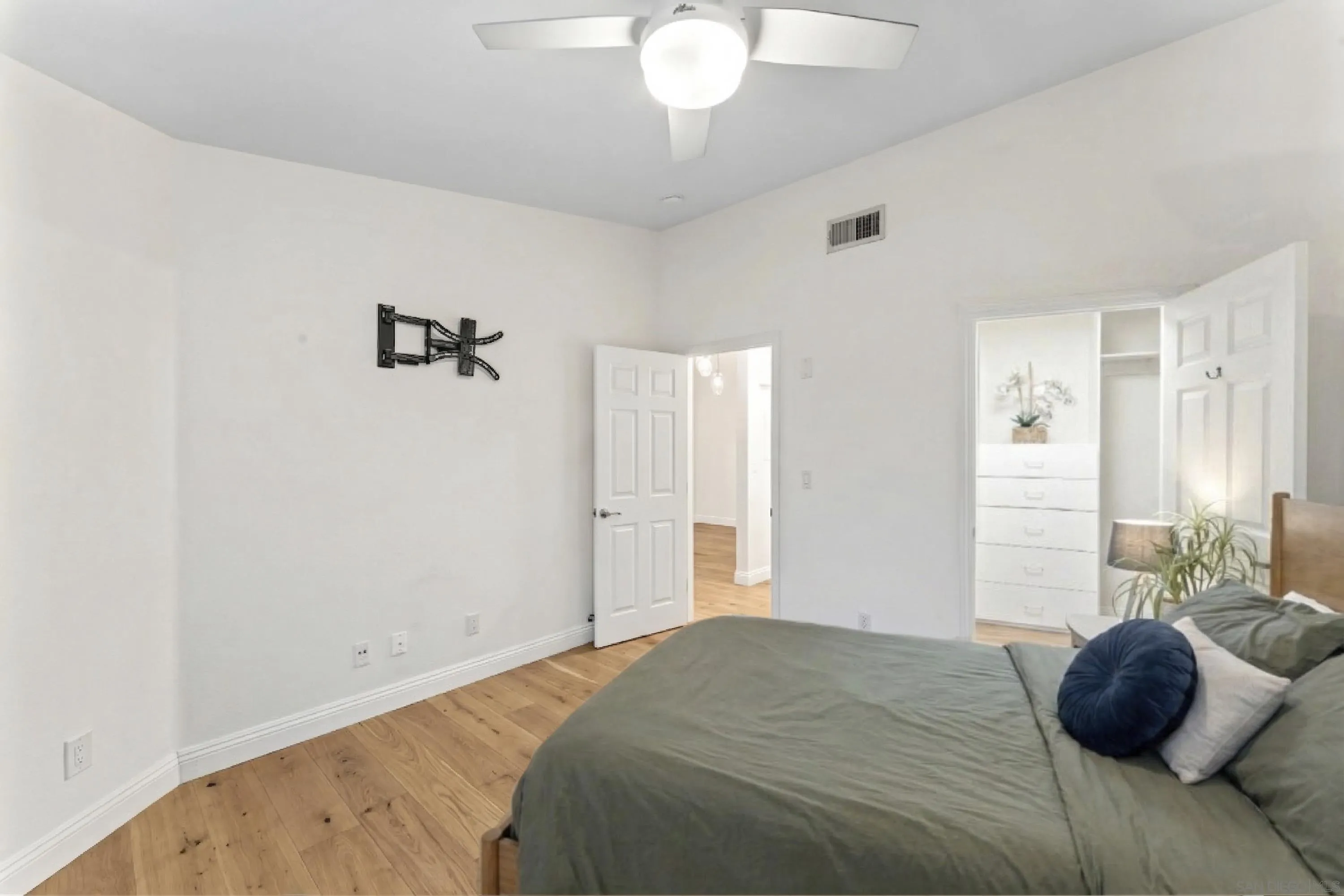 18752 Caminito Cantilena Unit 166