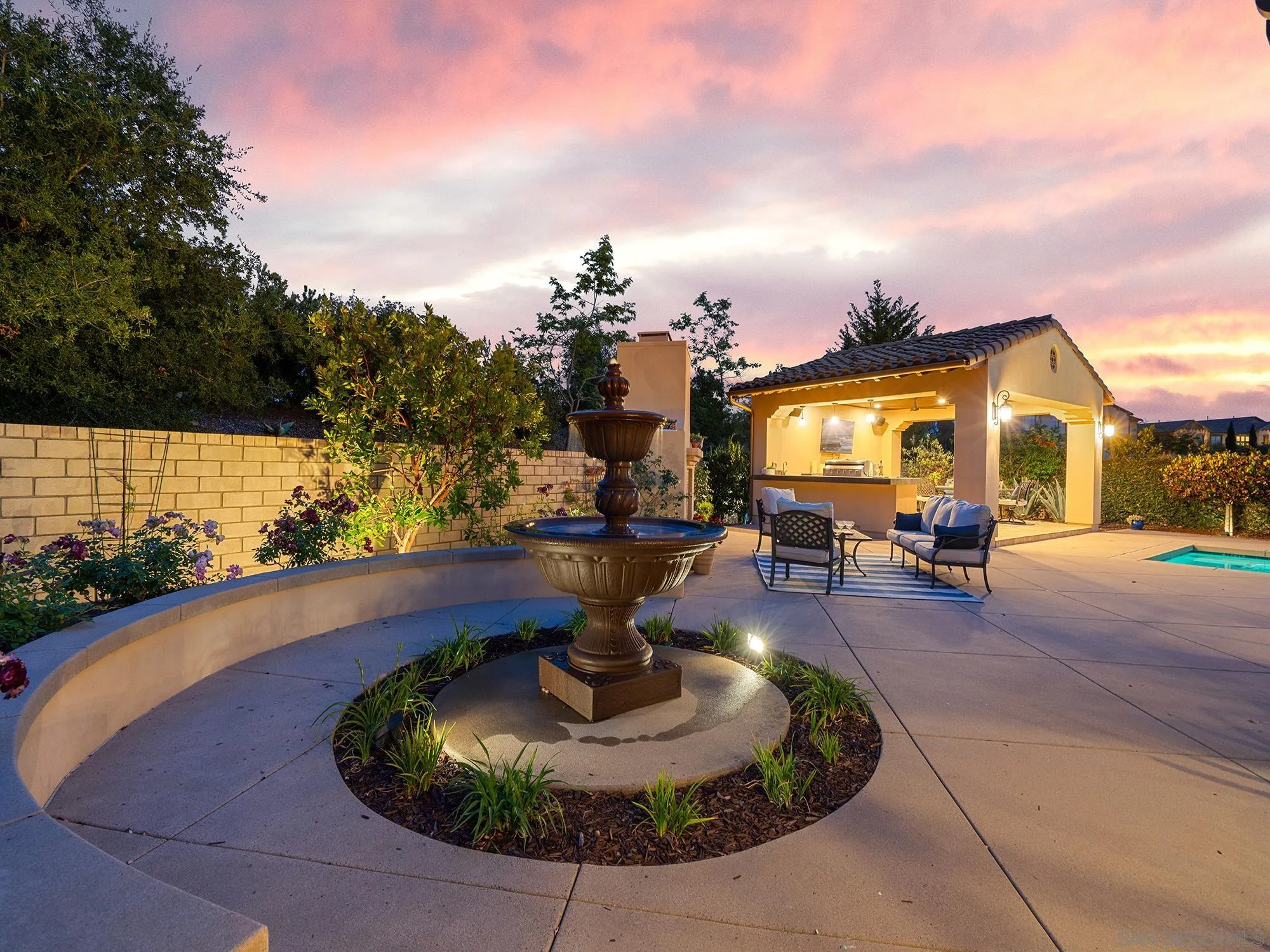 10911 Equestrian Ridge Ct