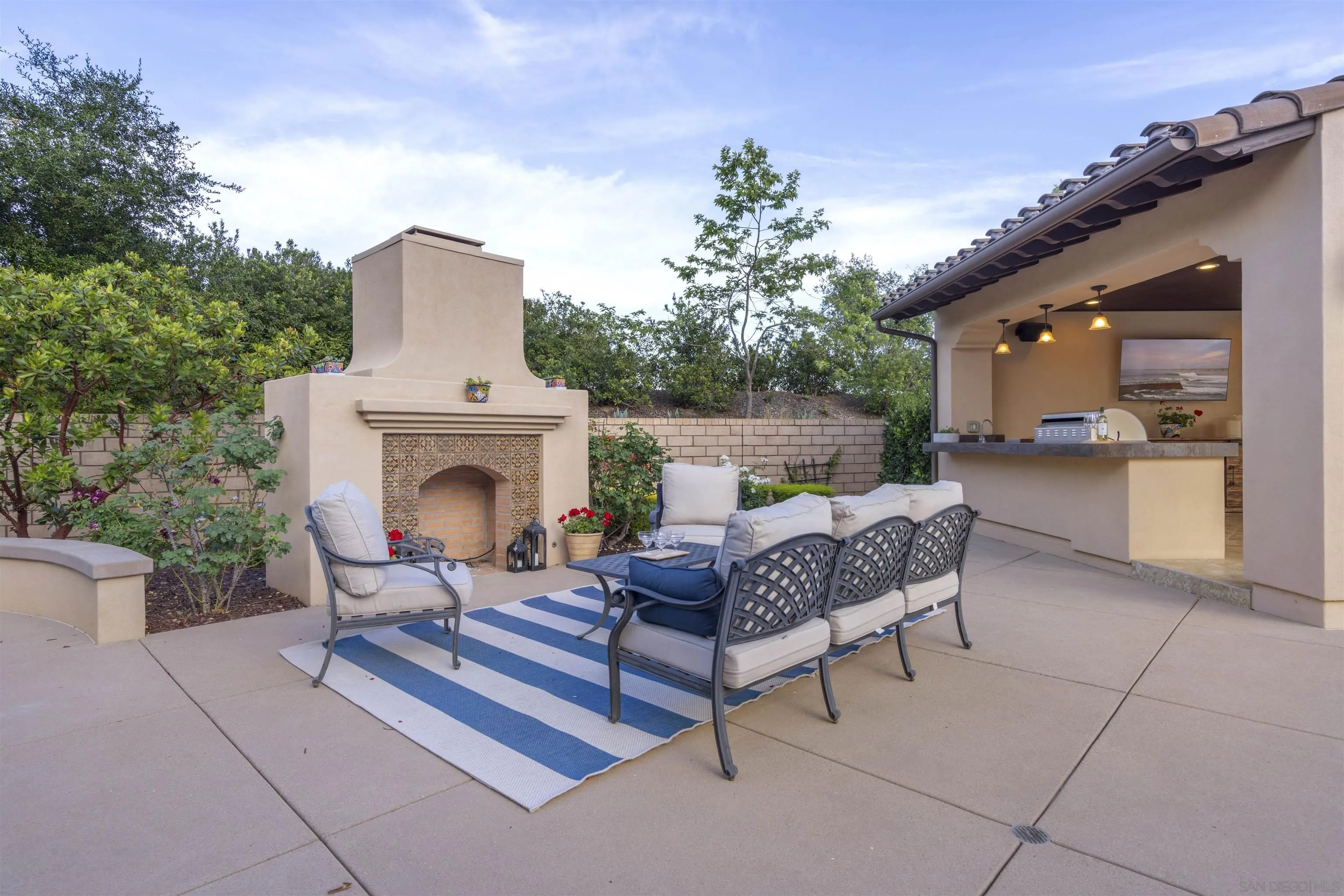 10911 Equestrian Ridge Ct