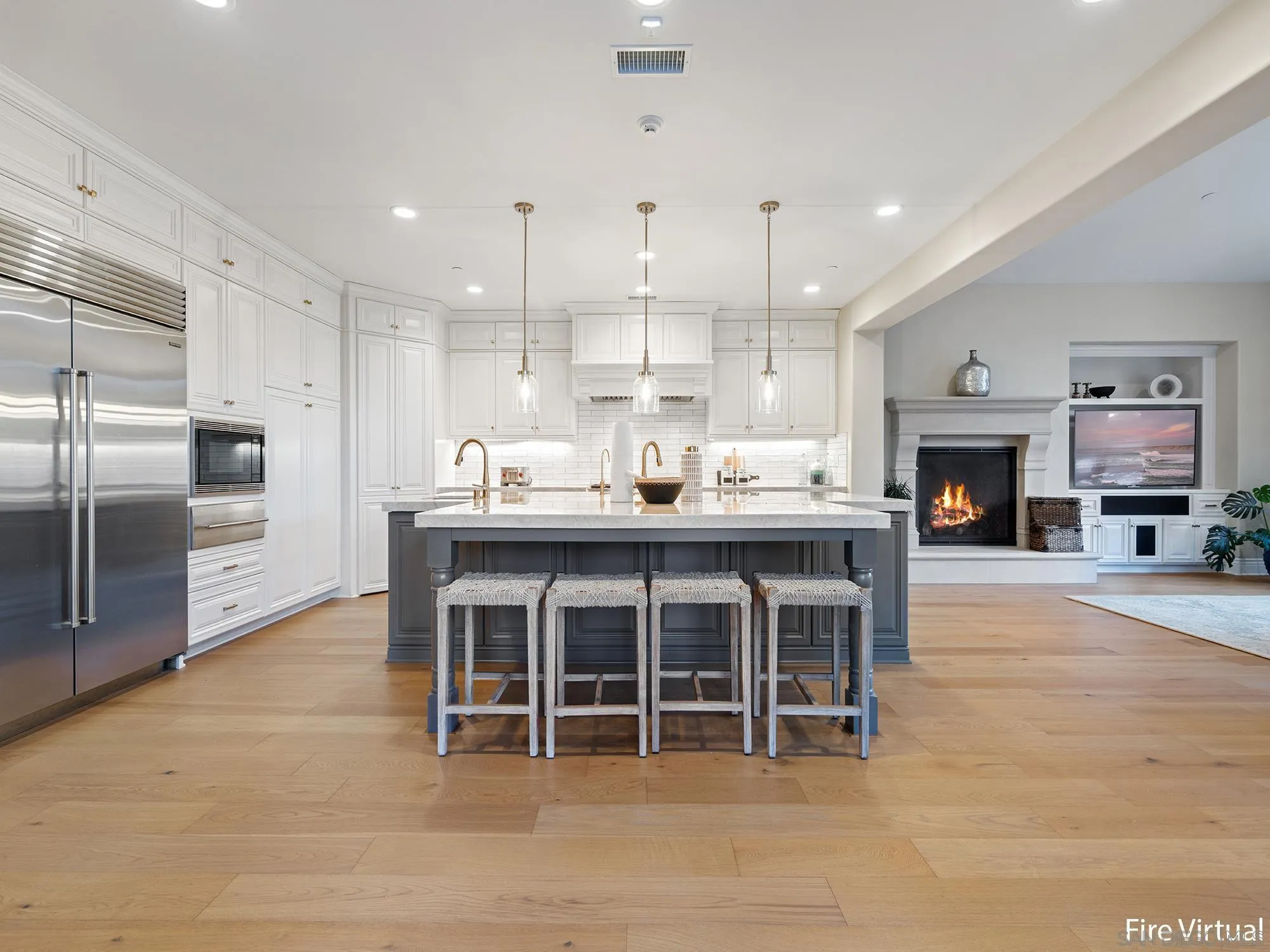 10911 Equestrian Ridge Ct