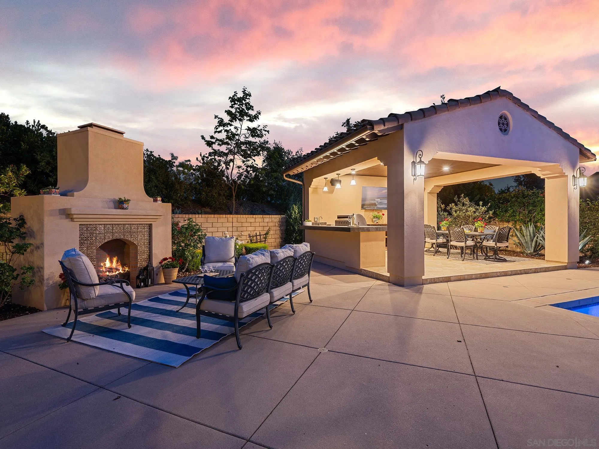 10911 Equestrian Ridge Ct