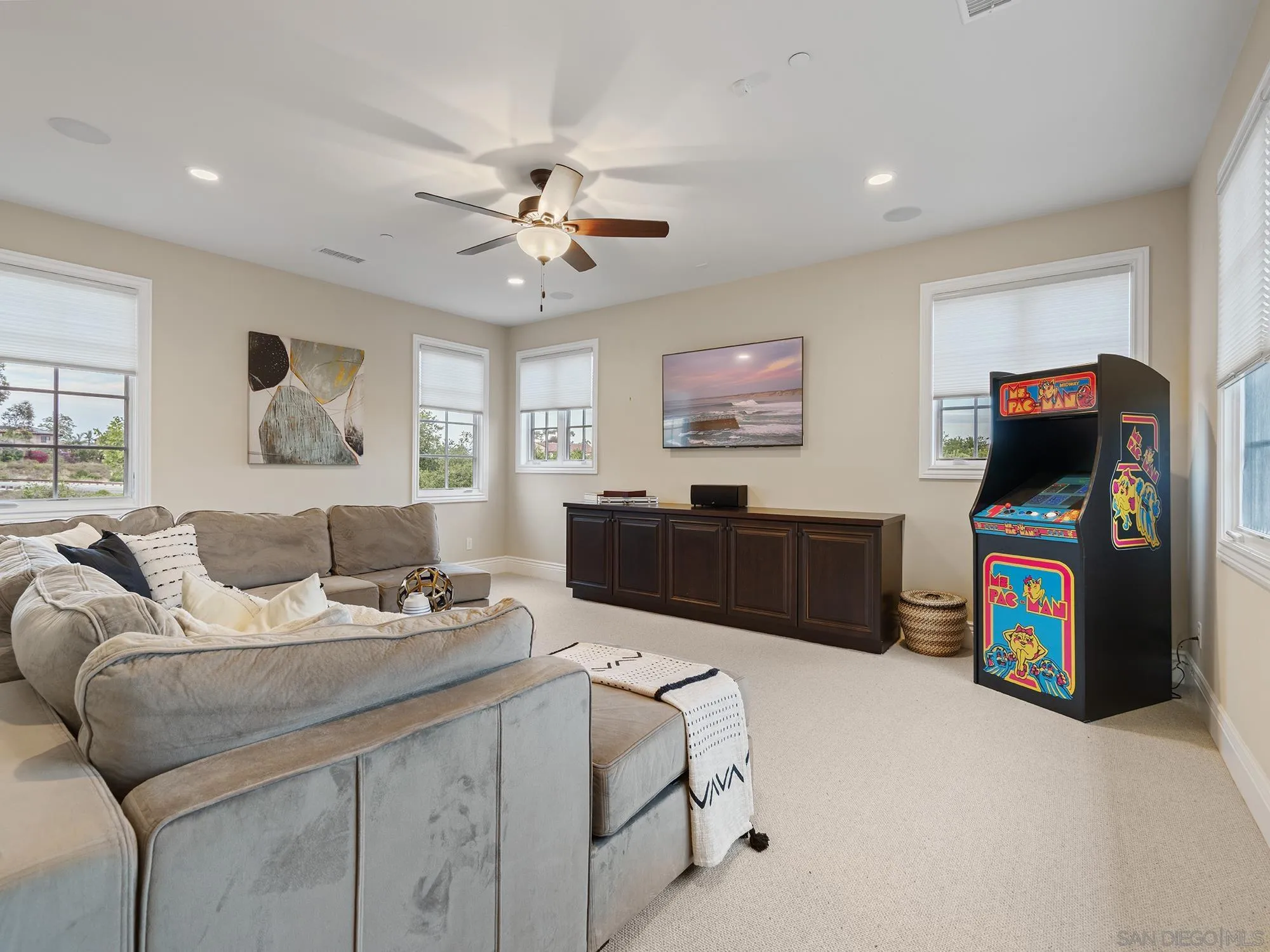 10911 Equestrian Ridge Ct