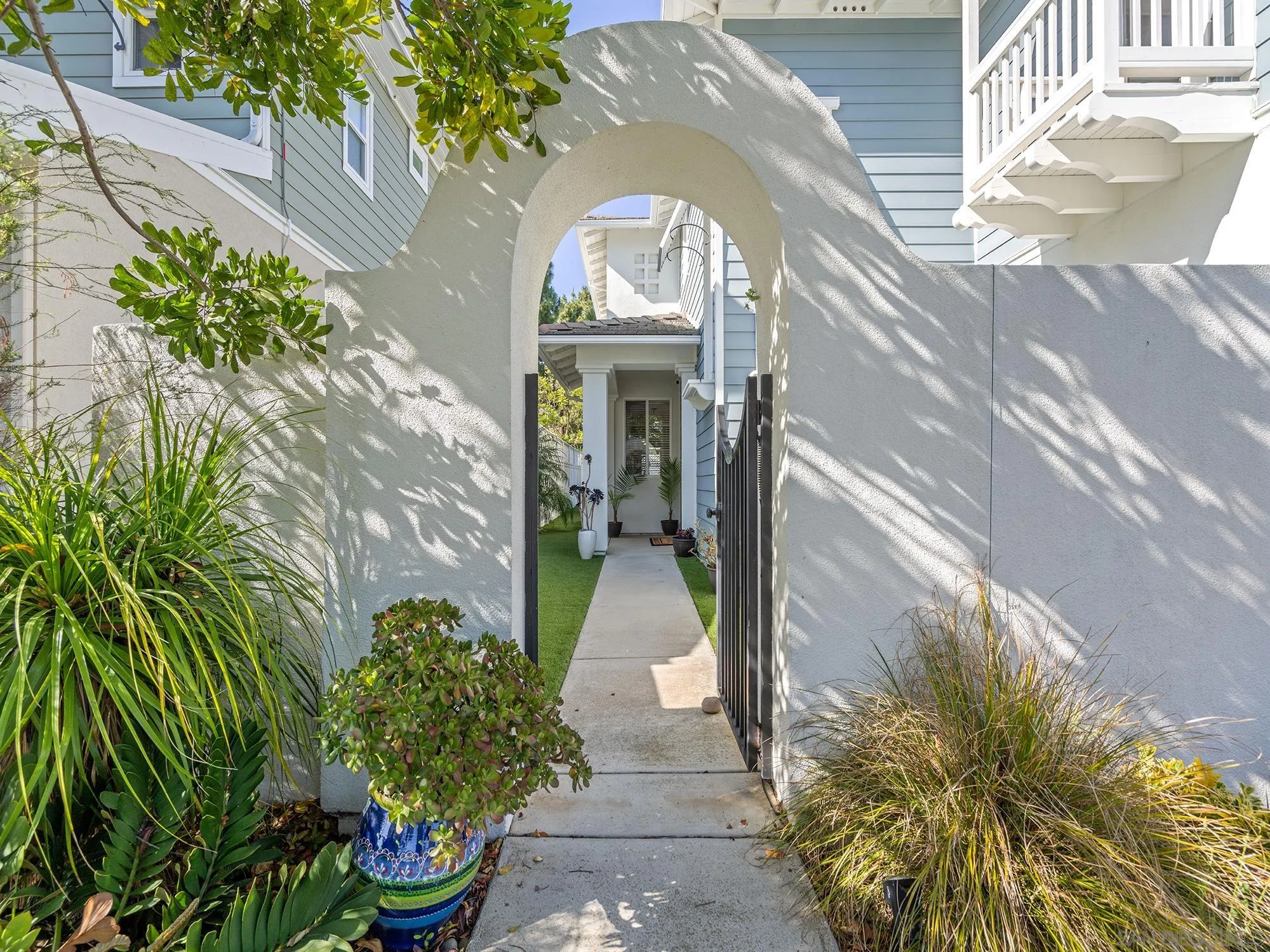 4654 Vereda Mar Del Sol