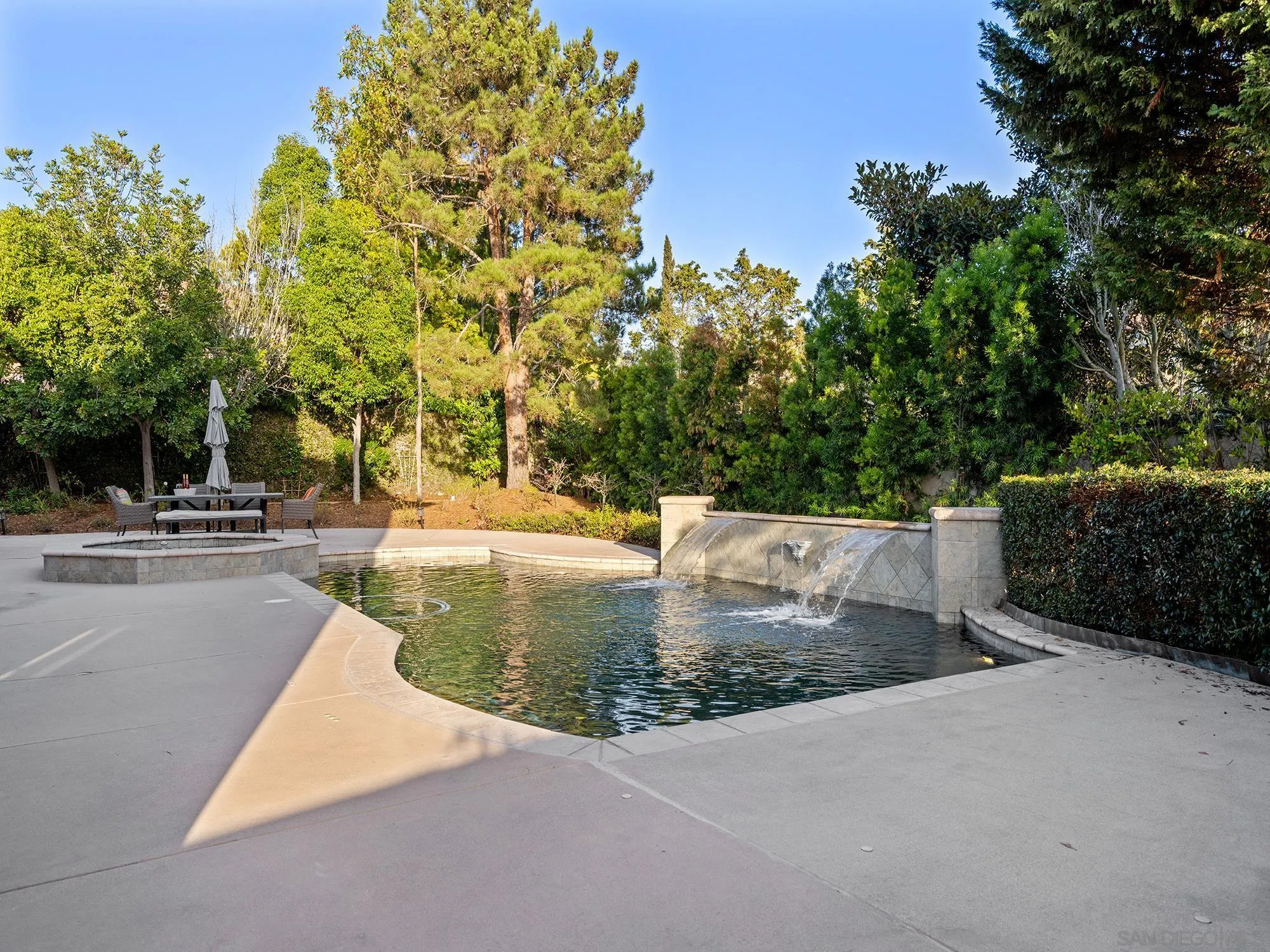 5259 Meadows Del Mar