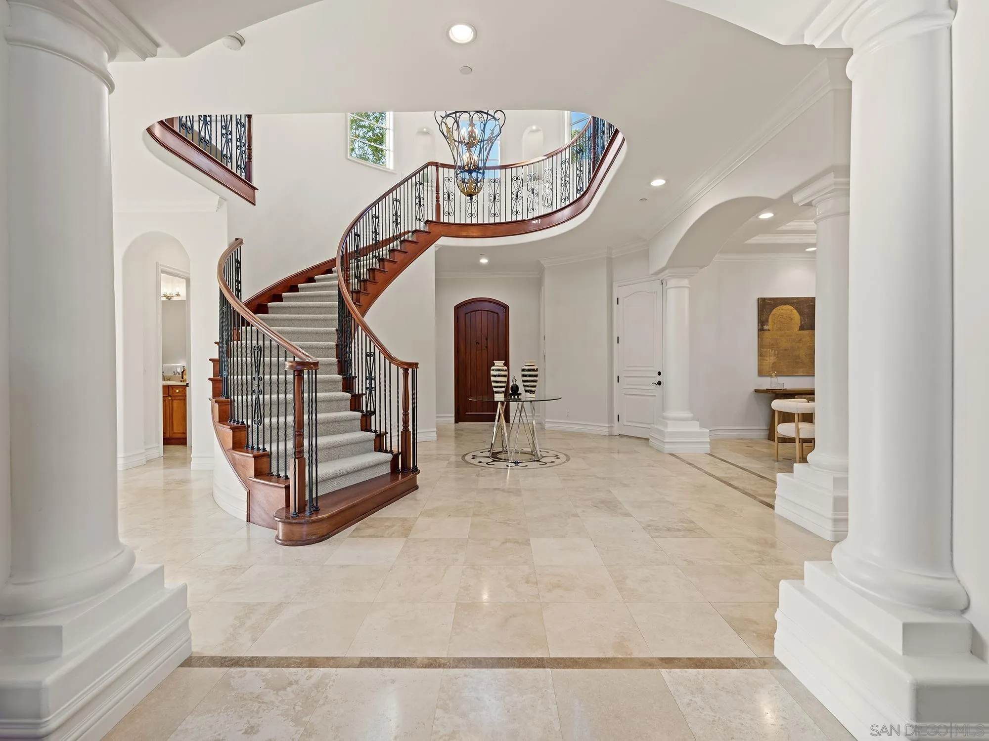 5259 Meadows Del Mar