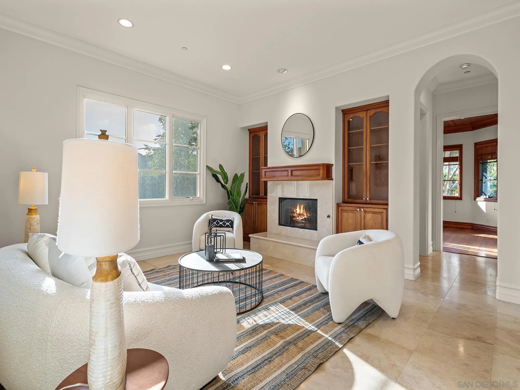 5259 Meadows Del Mar