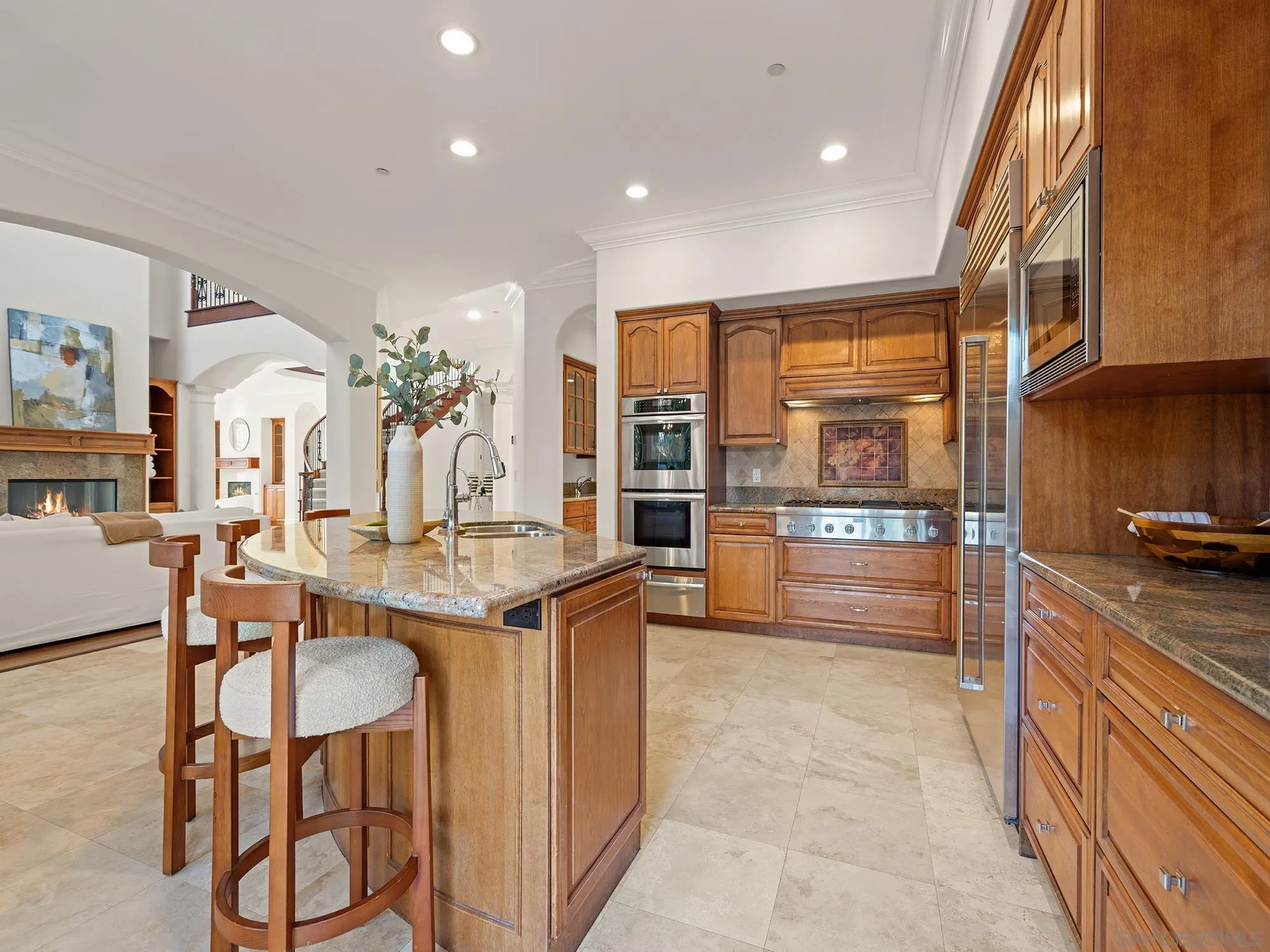 5259 Meadows Del Mar
