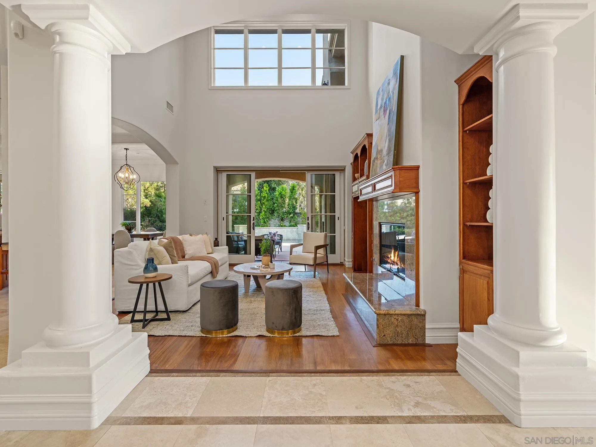 5259 Meadows Del Mar