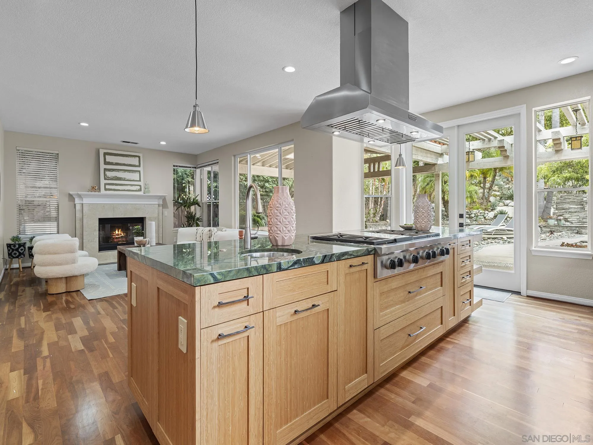4745 Finchley Terrace