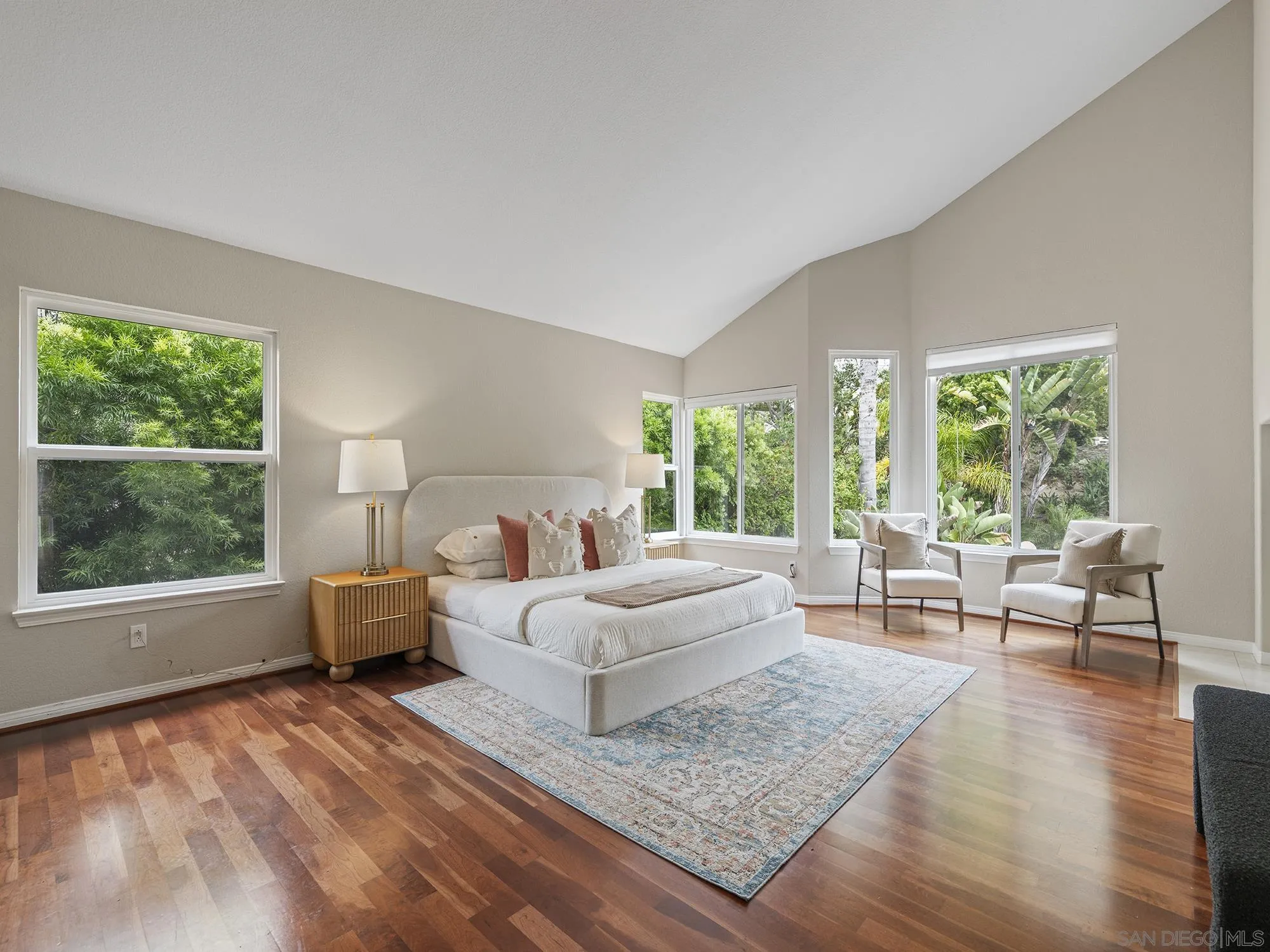4745 Finchley Terrace