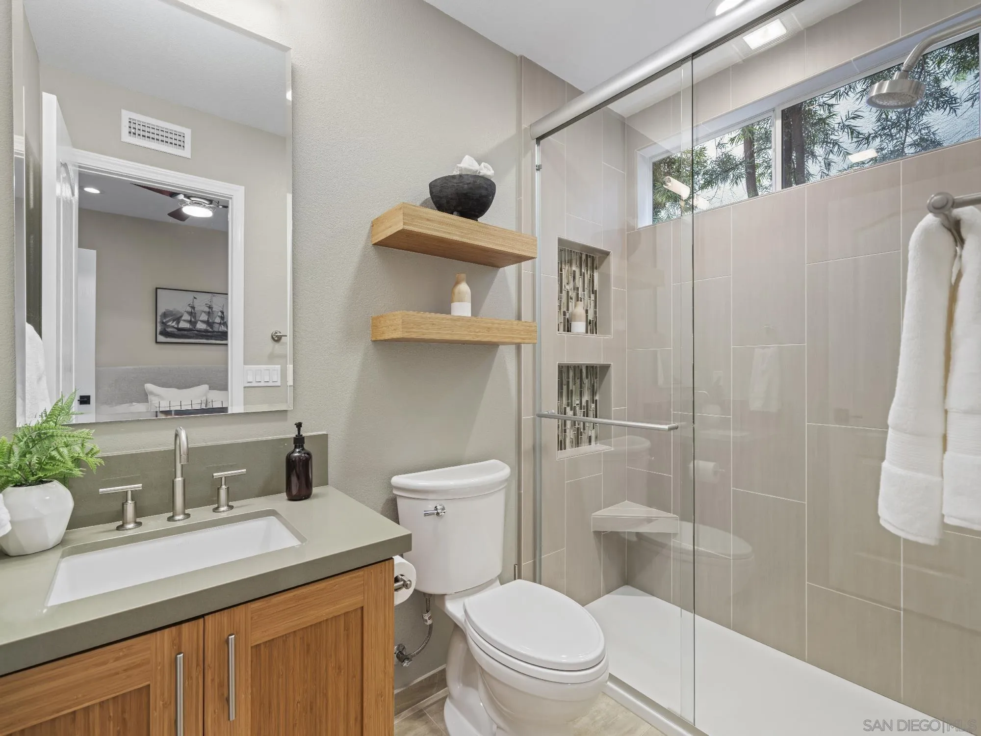 4745 Finchley Terrace