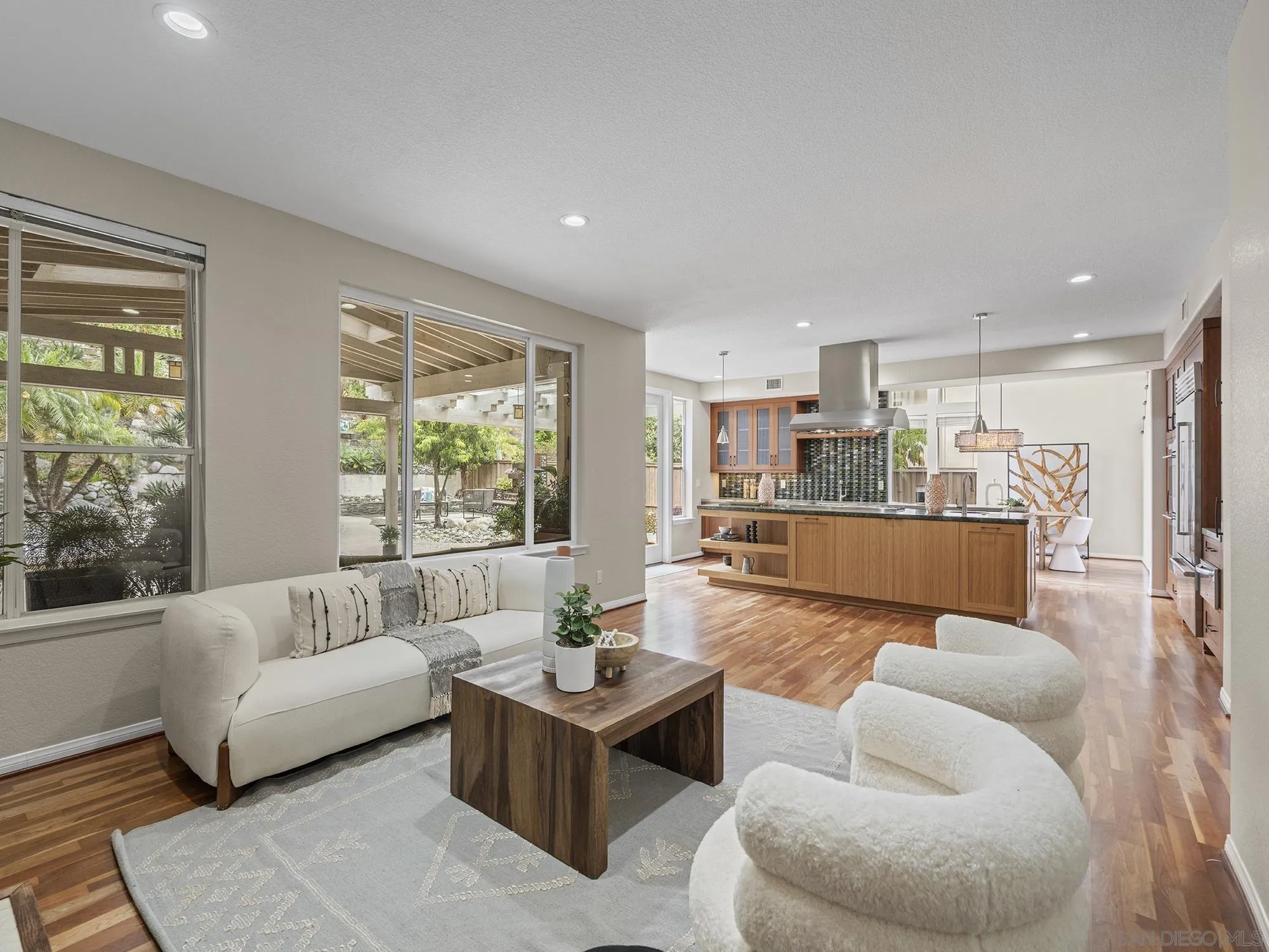 4745 Finchley Terrace