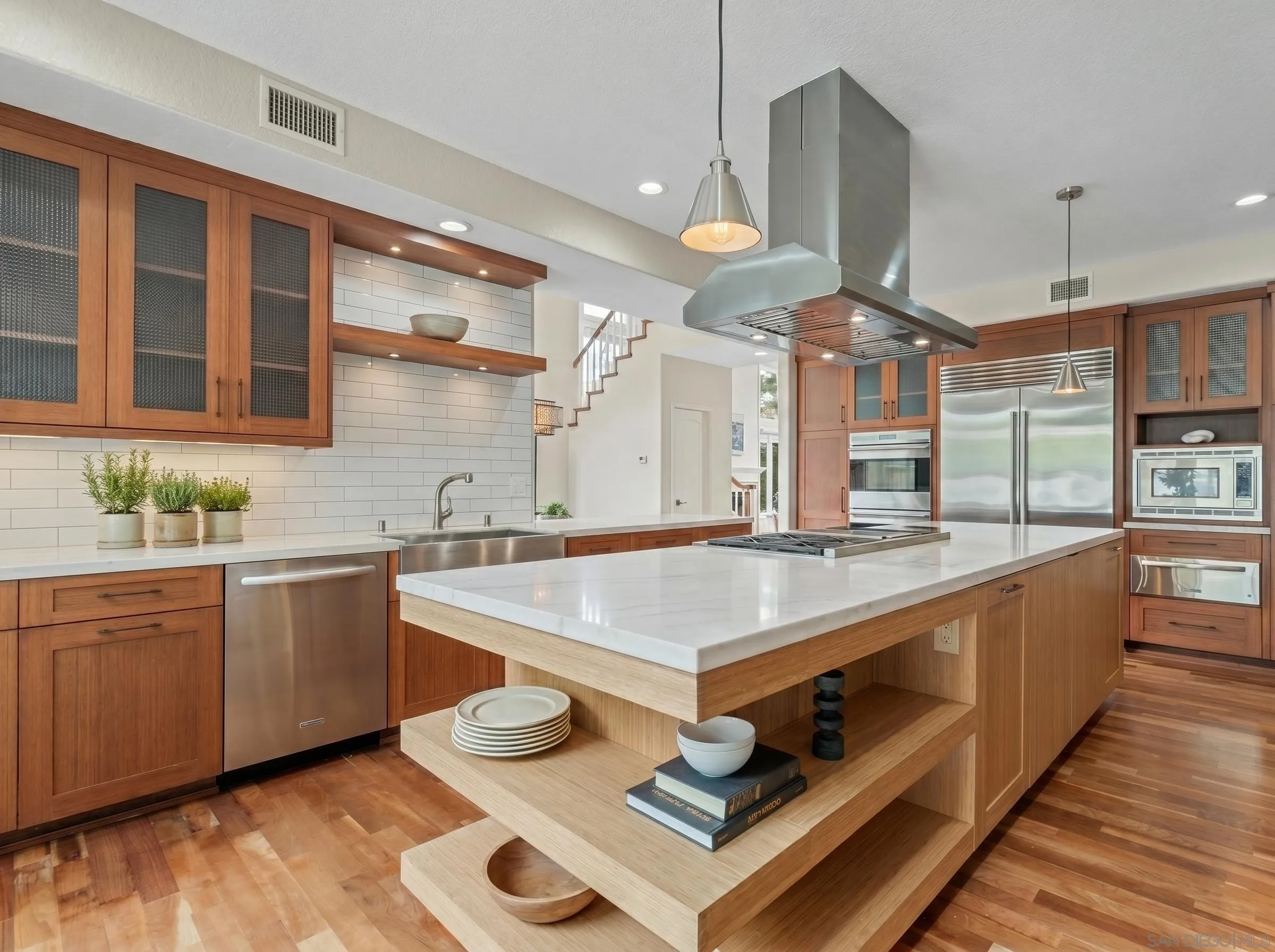 4745 Finchley Terrace