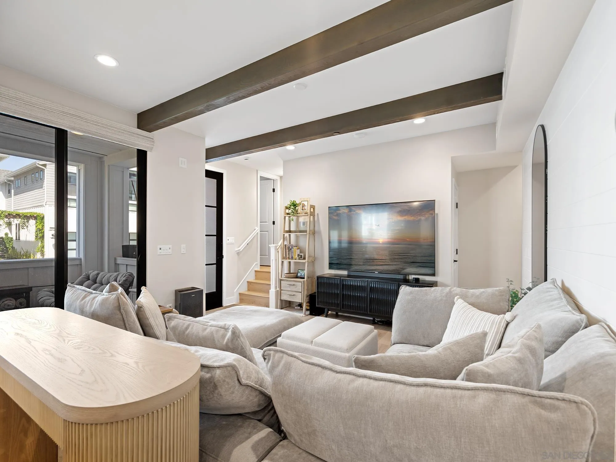 1402 Anacona Pl Unit 105