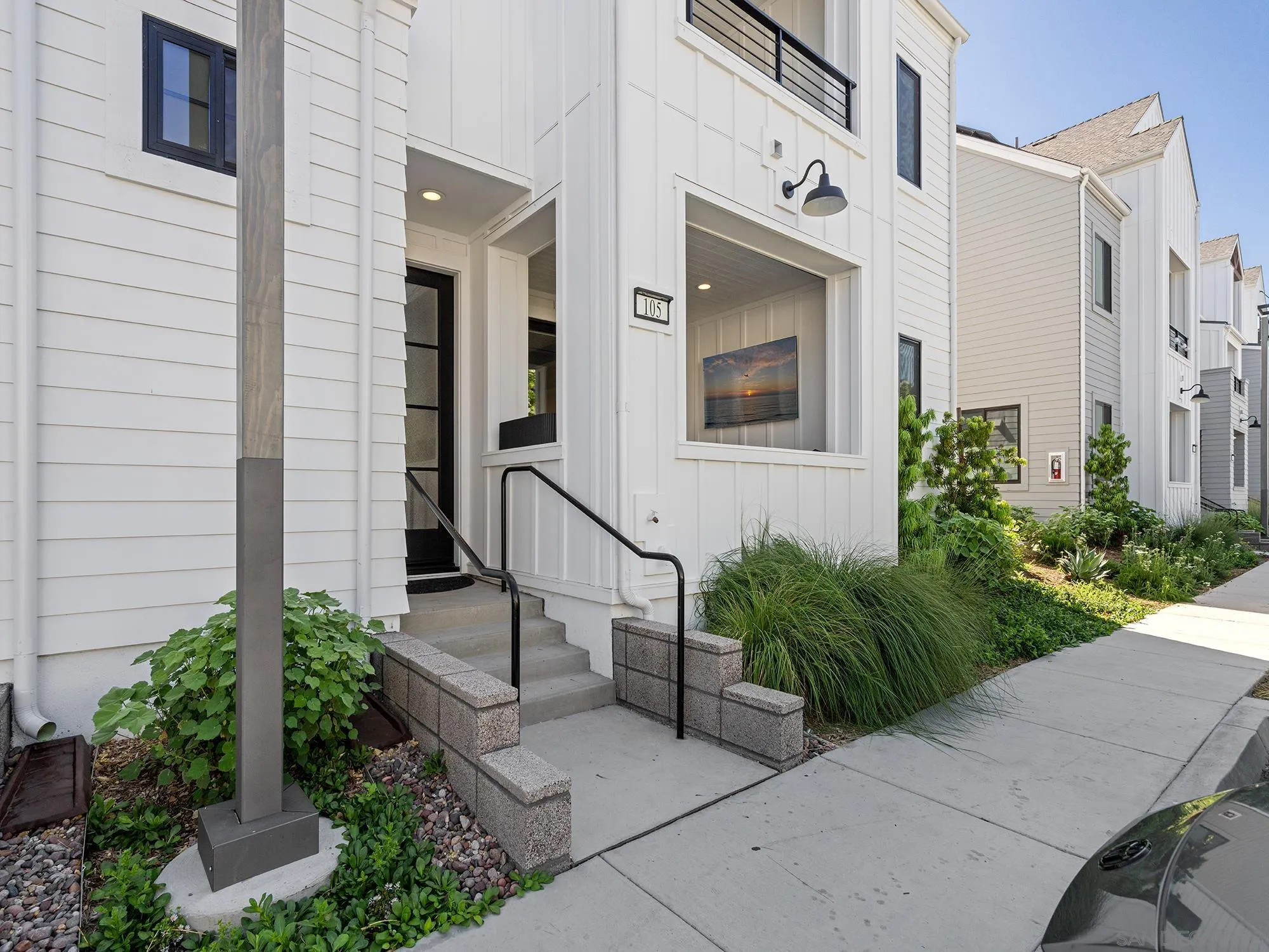 1402 Anacona Pl Unit 105