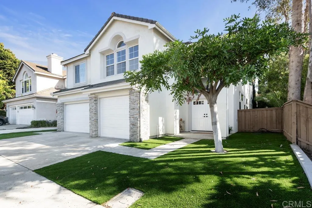 12675 Caminito Radiante