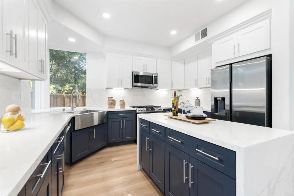 12675 Caminito Radiante