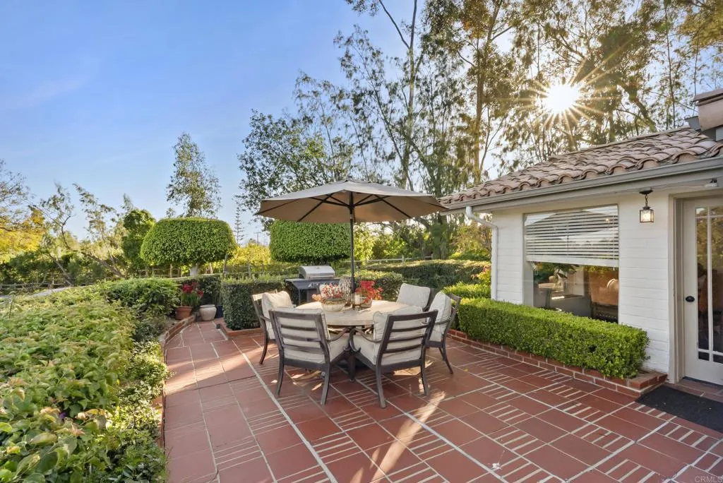 6416 Lago Lindo