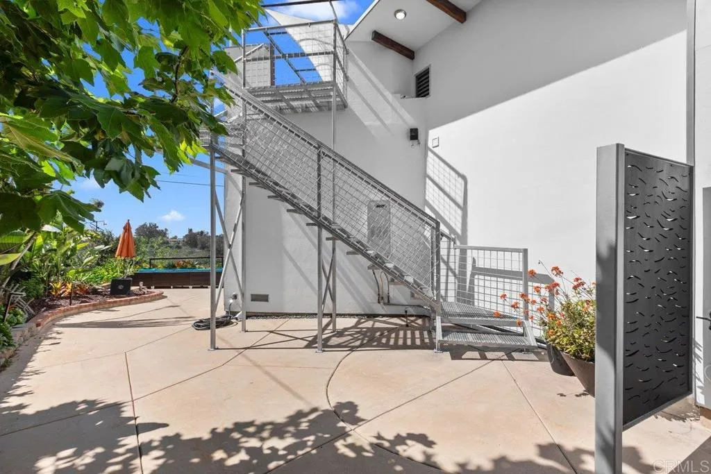 1645 Noma Lane