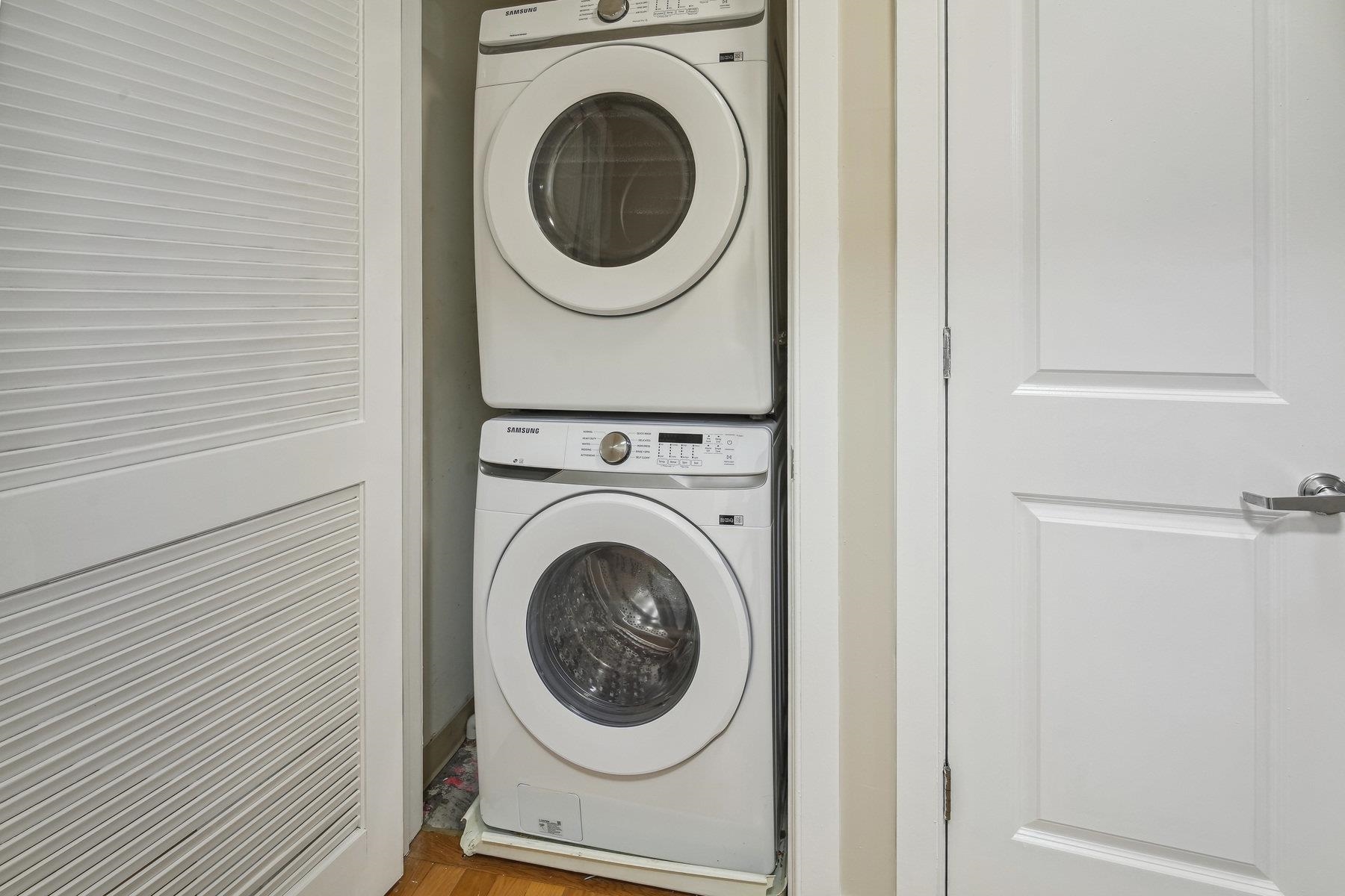 172 CULVER AVE Unit: 202